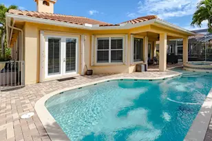 814 SW Palm Cove Dr, Palm City, FL 34990 - Photo 36