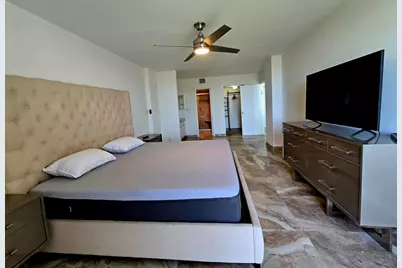 20335 W Country Club Drive #2208, Aventura, FL 33180 - Photo 4