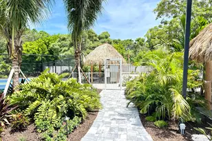 413 Hibiscus Dr, Deerfield Beach, FL 33442 - Photo 42