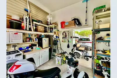 413 Hibiscus Drive, Deerfield Beach, FL 33442 - Photo 24