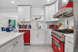 449 SW 4th Ave, Boynton Beach, FL 33435 - Photo 12