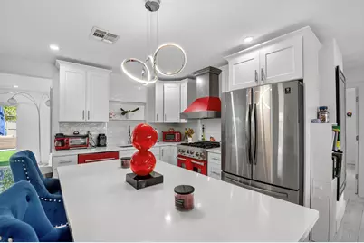 449 SW 4th Avenue, Boynton Beach, FL 33435 - Photo 10