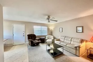 715 Normandy O Ln, Delray Beach, FL 33484 - Photo 2