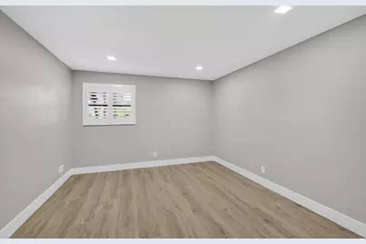 1030 US Highway 1 Highway #105, North Palm Beach, FL 33408 - Photo 18