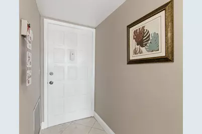 4100 Tivoli Court #301, Lake Worth, FL 33467 - Photo 8