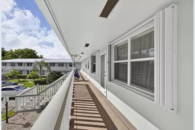 114 Somerset F, West Palm Beach, FL 33417 - Photo 36