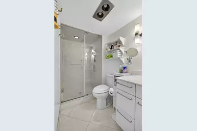 114 Somerset F, West Palm Beach, FL 33417 - Photo 76