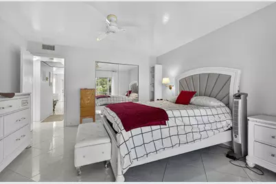 114 Somerset F, West Palm Beach, FL 33417 - Photo 20