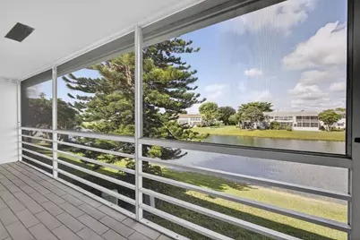 114 Somerset F, West Palm Beach, FL 33417 - Photo 18