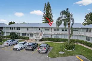 114 Somerset F, West Palm Beach, FL 33417 - Photo 32