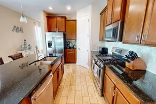 10207 SW Indian Lilac Trail, Port Saint Lucie, FL 34987 - Photo 2