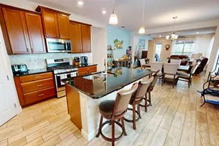 10207 SW Indian Lilac Trail, Port Saint Lucie, FL 34987 - Photo 2