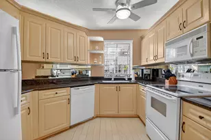 5135 Floria Dr, Boynton Beach, FL 33437 - Photo 16