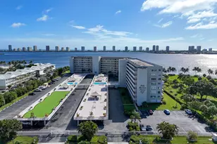 801 Lake Shore Dr, West Palm Beach, FL 33403 - Photo 48