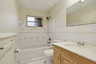 1190 NW 69th Ave, Margate, FL 33063 - Photo 46