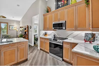 9946 Coronado Lake Drive, Boynton Beach, FL 33437 - Photo 18