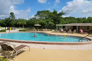 159 Cambridge G, West Palm Beach, FL 33417 - Photo 26