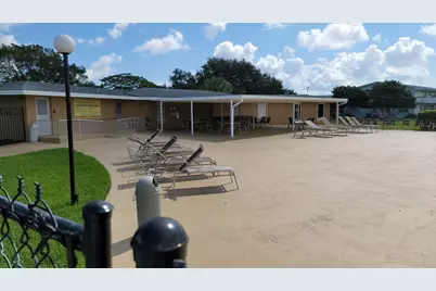 159 Cambridge G, West Palm Beach, FL 33417 - Photo 28