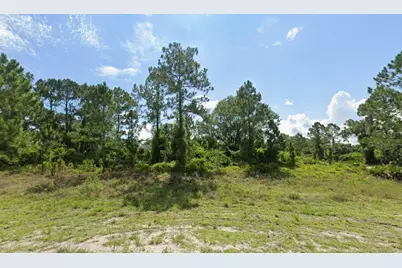 627 Columbus Boulevard S, Lehigh Acres, FL 33974 - Photo 8