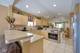 416 Circle Dr S, Boynton Beach, FL 33435 - Photo 10