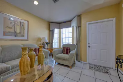 416 Circle Drive S, Boynton Beach, FL 33435 - Photo 4