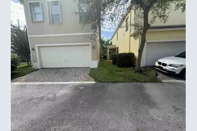 2527 SE Ruskin Drive, Port Saint Lucie, FL 34952 - Photo 18