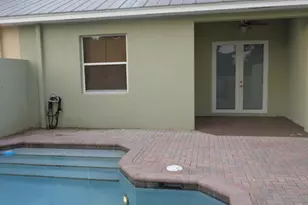 1825 Bridgepointe Cir, Vero Beach, FL 32967 - Photo 24