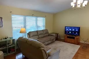 1132 SE Oriental Ave, Port Saint Lucie, FL 34952 - Photo 4