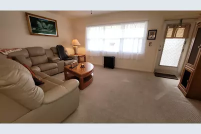 213 Coventry I, West Palm Beach, FL 33417 - Photo 2