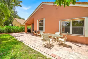 13255 Royale Sabal Ct, Delray Beach, FL 33484 - Photo 2