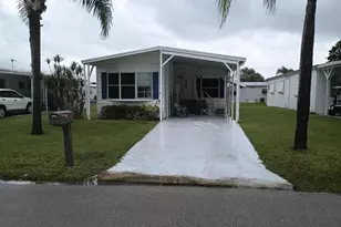 19 Flores Way, Port Saint Lucie, FL 34952 - Photo 10