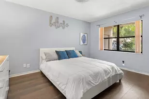 2216 Seagrape Cir, Pompano Beach, FL 33066 - Photo 16