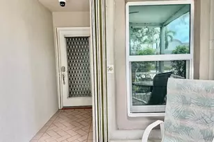 18730 Stewart Cir, Boca Raton, FL 33496 - Photo 2