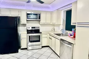 18730 Stewart Cir, Boca Raton, FL 33496 - Photo 2