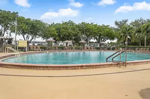 98 Bedford D, West Palm Beach, FL 33417 - Photo 22