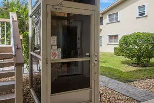 98 Bedford D, West Palm Beach, FL 33417 - Photo 14