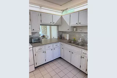 2616 Garden Drive N #105, Lake Worth, FL 33461 - Photo 6