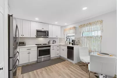 5945 Parkwalk Drive, Boynton Beach, FL 33472 - Photo 12