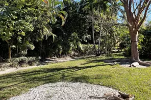 870 Gazetta Way, West Palm Beach, FL 33413 - Photo 6