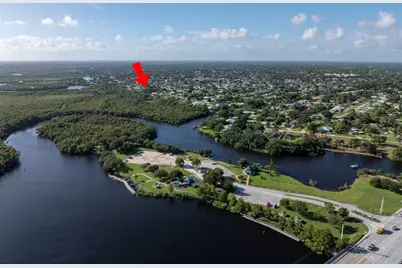 441 SE Galleon Lane, Port Saint Lucie, FL 34983 - Photo 6