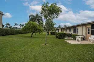 2832 W Crosley Dr, West Palm Beach, FL 33415 - Photo 20