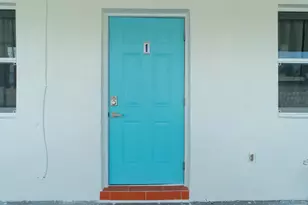 1332 Longwood St, West Palm Beach, FL 33401 - Photo 2