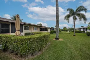 2822 Crosley Dr W, West Palm Beach, FL 33415 - Photo 22