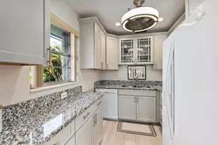 2600 SE Ocean Blvd, Stuart, FL 34996 - Photo 6