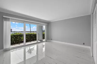 3040 Lake Shore Drive #101, West Palm Beach, FL 33404 - Photo 22