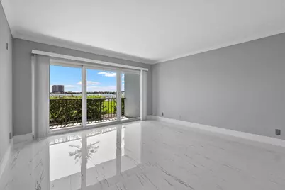3040 Lake Shore Drive #101, Riviera Beach, FL 33404 - Photo 16
