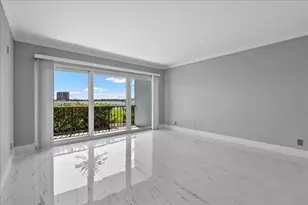 3040 Lake Shore Dr, Riviera Beach, FL 33404 - Photo 16