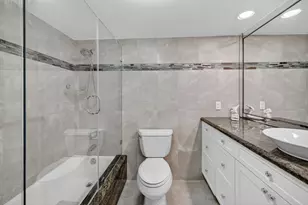 1180 S Ocean Blvd, Boca Raton, FL 33432 - Photo 20