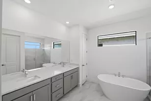 1016 Raleigh Way, Wellington, FL 33414 - Photo 10