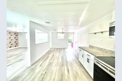 917 Market Street, West Palm Beach, FL 33401 - Photo 18